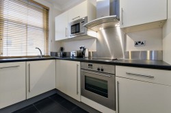 Marylebone Serviced 4 Bedroom Apartment - Near Regents Park