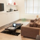 Artillery Lane Serviced Apartments - Plush lounge