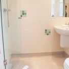 Artillery Lane Serviced Apartments - Stylish Bathroom