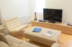Brushfields Serviced Apartment - Spacious 1 Bedroom