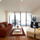 Canary South Serviced Apartment - Modern living in the heart of Canary Wharf