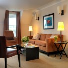 Cheval Phoenix Apartment - Luxury Lounge