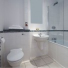 City Docklands Serviced 2 Bedroom Apartment