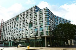 Serviced Modern 2 Bedroom in Earls Court - 24 hour onsite security