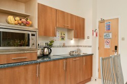 Grand Plaza Serviced Apartment kitchen