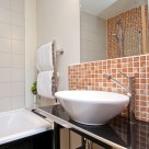 Grand Plaza Serviced Apartments - Bathroom