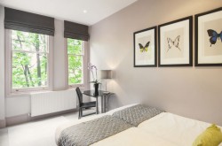 Senior Serviced 2 Bedroom in Chelsea - Bedroom