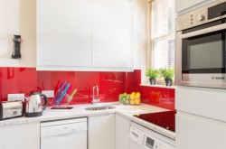 Senior Serviced 2 Bedroom in Chelsea - Kitchen