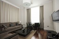 Serviced 2 Bedroom in Chilworth Court Paddington Apartments