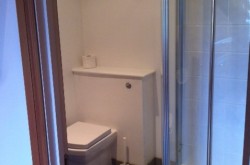 Notting Hill Serviced Studio - Shower room