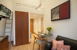 Notting Hill Serviced Studio - Standard Mezzanine double bed