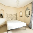 Cheshams Court Serviced 1 Bedroom - Bedroom