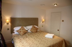Victoria Westminster 2 Bedroom Serviced Apartment