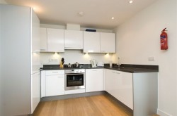 Webber Street 2 bedroom - kitchen