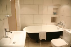 Victoria Westminster 4 Bedroom Serviced Apartment