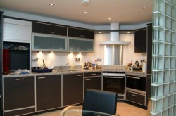 Kew Gardens Serviced Two bedroom Apartments