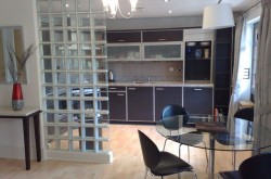 Kew Gardens Serviced Two bedroom Apartments