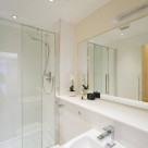 St Martins Court Covent Garden Serviced Apartments - Bathroom