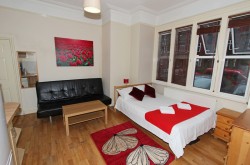 Short let Studio in Willesden Green - Free wifi