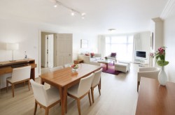 Metropolitan Apartments Serviced 2 Bedroom - Dining Room