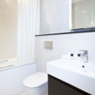 Serviced Three bedroom Deluxe in Ashburn Court Apartments - 24 hour security onsite