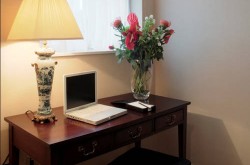 Cheval Knightsbridge 3 bedroom Serviced Apartment