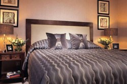 Cheval Knightsbridge 3 bedroom Serviced Townhouse Apartment