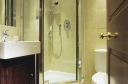 Cheval Knightsbridge 3 bedroom Serviced Townhouse Apartment