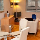 Pepys Street Serviced Apartment - Spacious and airy lounge