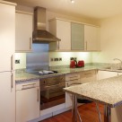 Waterloo Serviced 2 Bedroom Apartment - kitchen