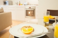 Brushfields Serviced Apartments - Contemporary fully equipped kitchen