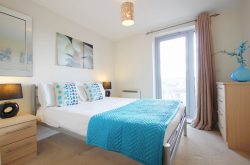 Kelvin Gate Bracknell Serviced 2 Bedroom