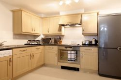Kelvin Gate Bracknell Serviced 2 Bedroom
