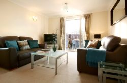 Stephenson Court Newbury - Elegant and sophisticated lounge