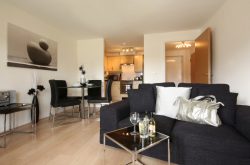 Kelvin Gate 1 Bedroom - Luxury lounge