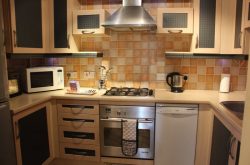 Stanshawe Court Reading Apartments Kitchen