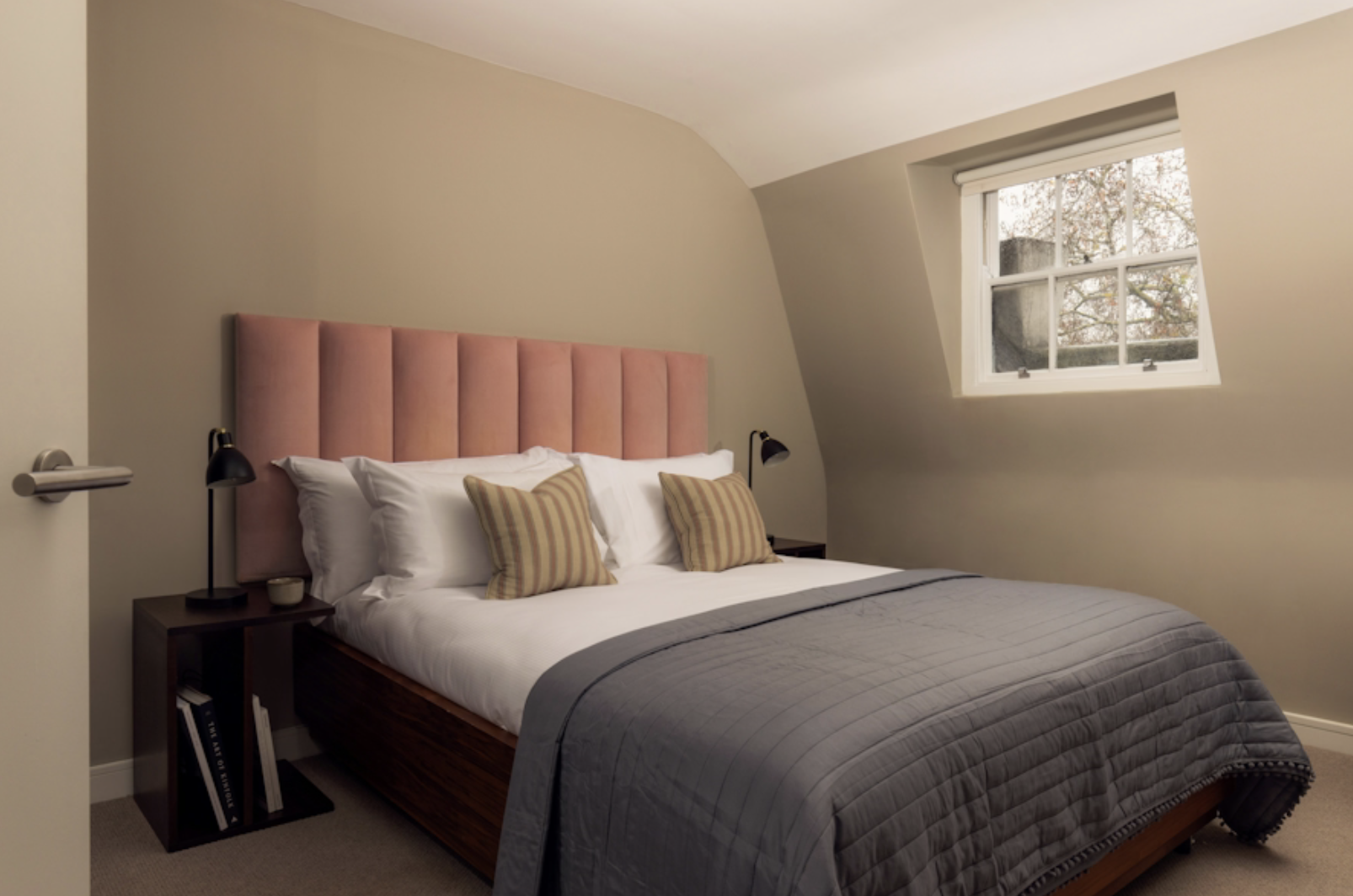 Hyde Park Apartments : Two Bedroom